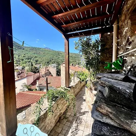 Le Nid Du Canigou, Avec Terrasse Dans Le Vieux Village Vernet-les-Bains